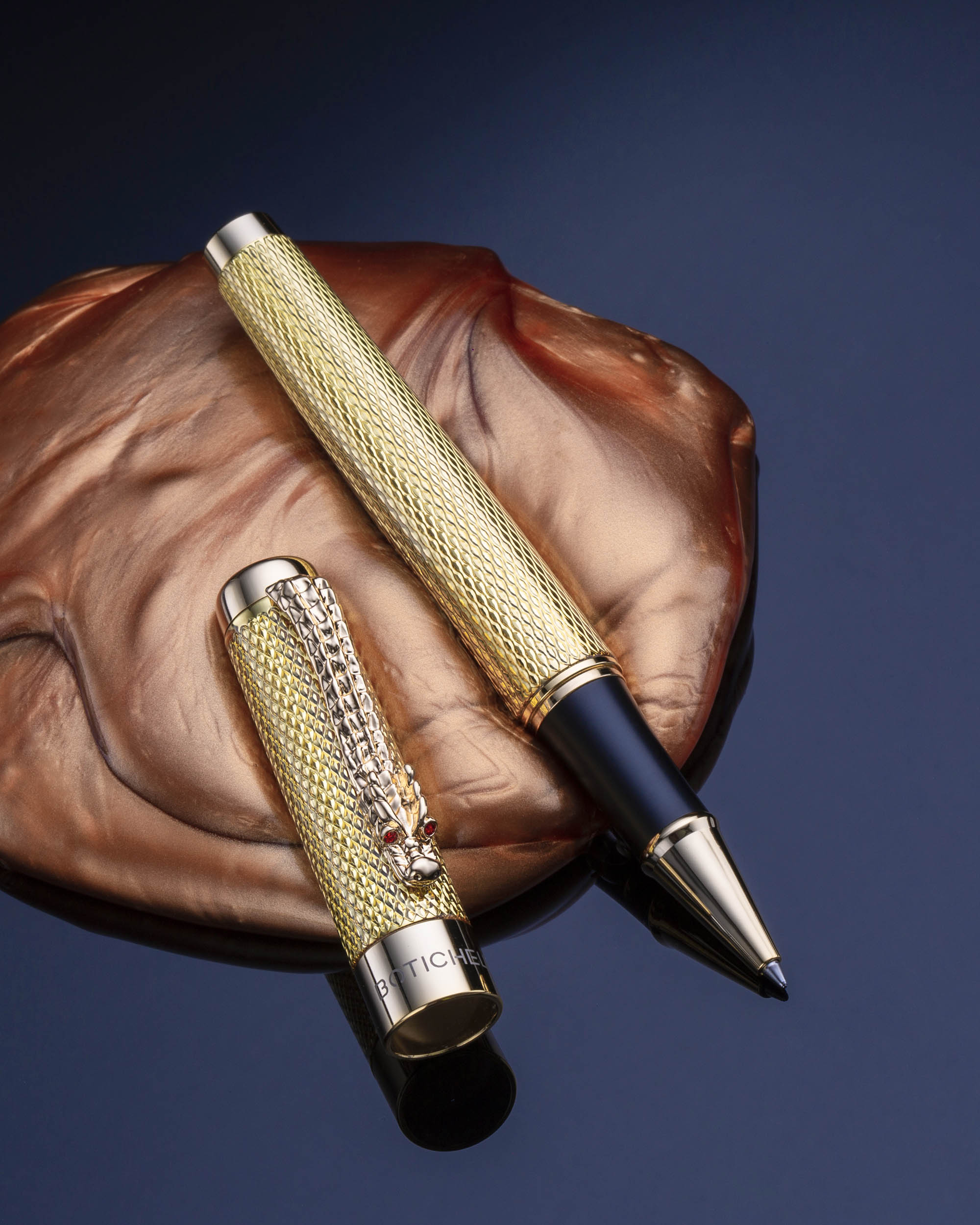 "AVVENTURA" CLASSICO PYTHON GOLD